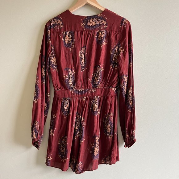 ECOTE Urban Outfitters Charlotte Plunging Romper Size 2 Brown Floral Long-Sleeve - Picture 9 of 11